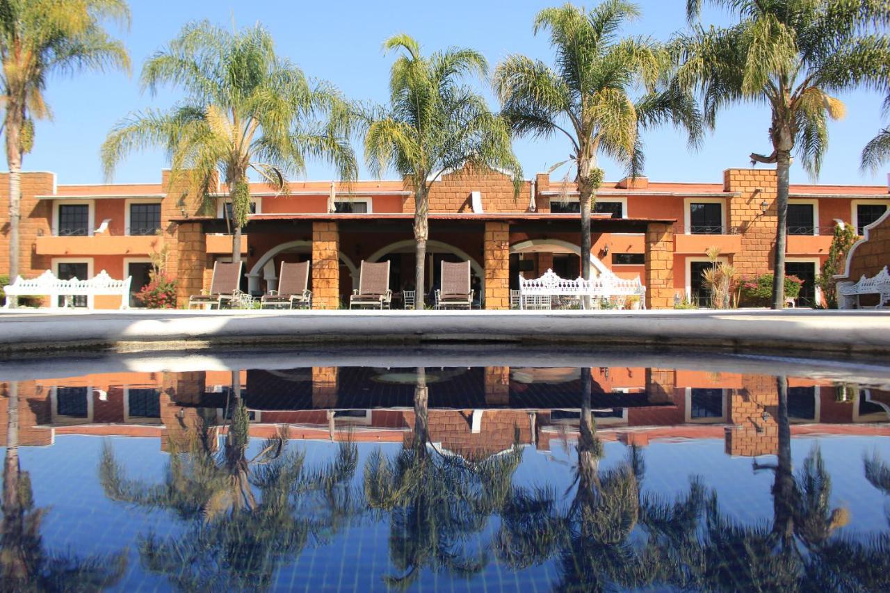 Hotel Meson Del Puente Acambaro Exterior foto